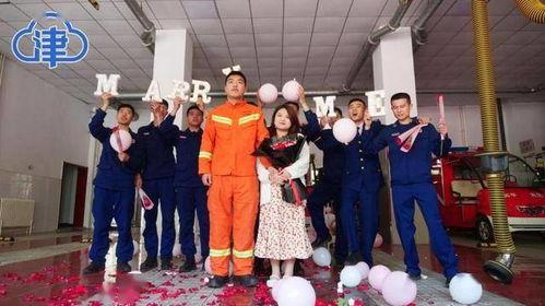 众人吃瓜现场影视