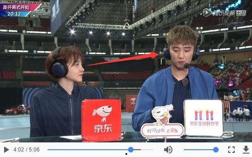 姐弟吃瓜互动视频,甜蜜瞬间引网友热议