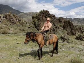 奶龙吃瓜骑马,探寻奇幻世界的悠闲生活  第3张