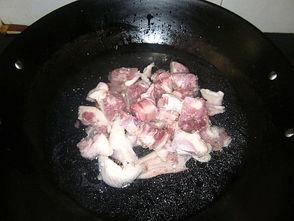 冷吃鸭瓜做法,夏日消暑佳肴，口感鲜美，制作简单