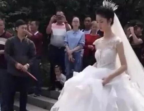 丽江新娘吃瓜事件